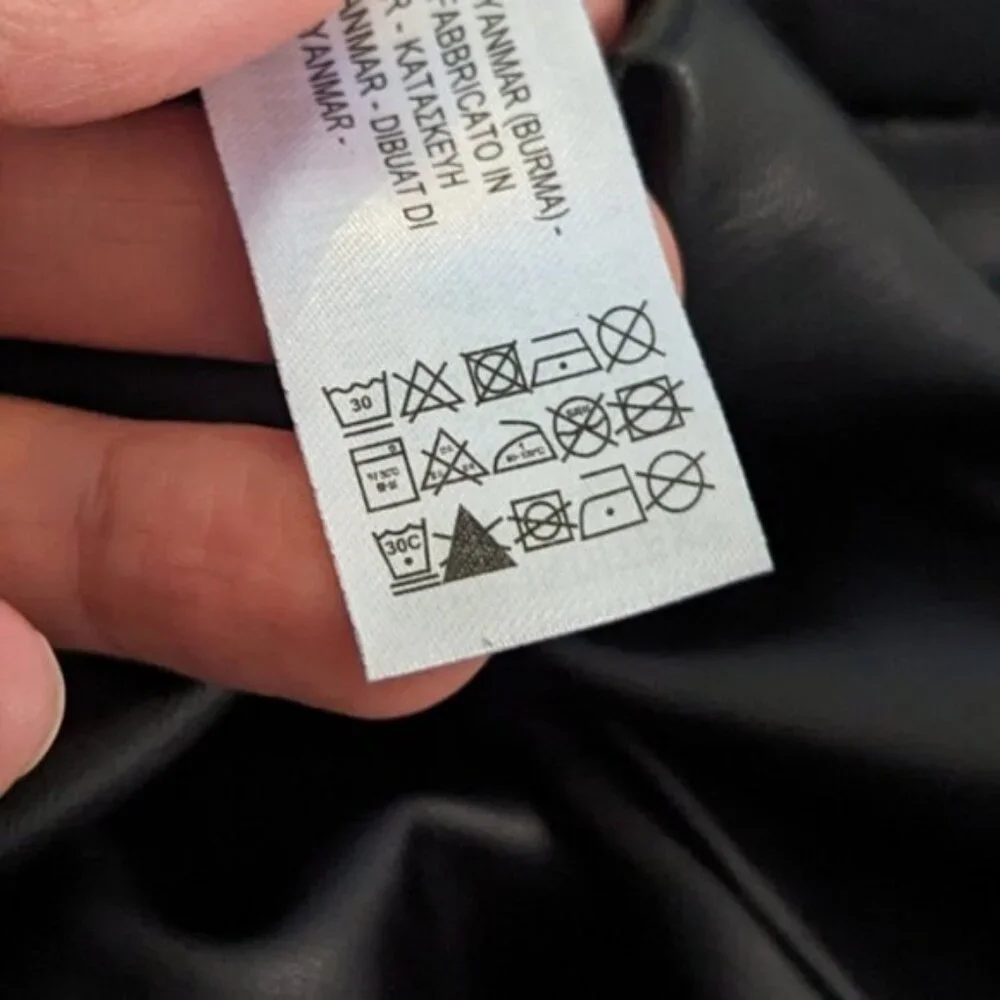 Zara faux leather flared high rise pants - Picture 7 of 7